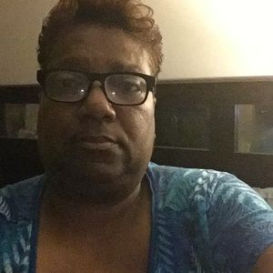 Meet your Posher, Cornethia